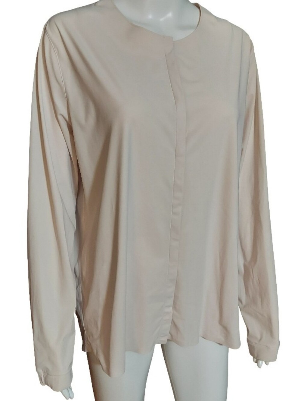 Lululemon Solo Blouse In Cream - Picture 3 of 12